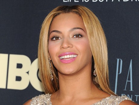 Beyoncé ukázala prsia