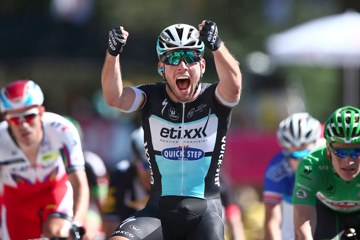Cavendish si na účet pripísal prvú výhru Tour de France 2015