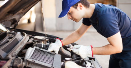 Do domácej autodielne patria drobné nástroje aj dvojstĺpový zdvihák