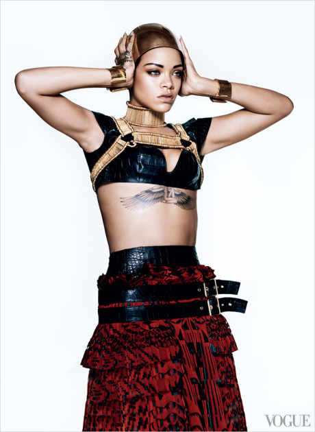 Kráska Rihanna na obálke marcového vydania magazínu Vogue 6