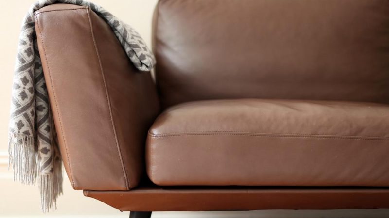 Na čo si dať pozor pri čistení vašej novej koženej sedačky