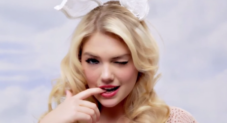 Sexbomba Kate Upton ako SEXI veľkonočný zajačik (video) – MyMuži.sk
